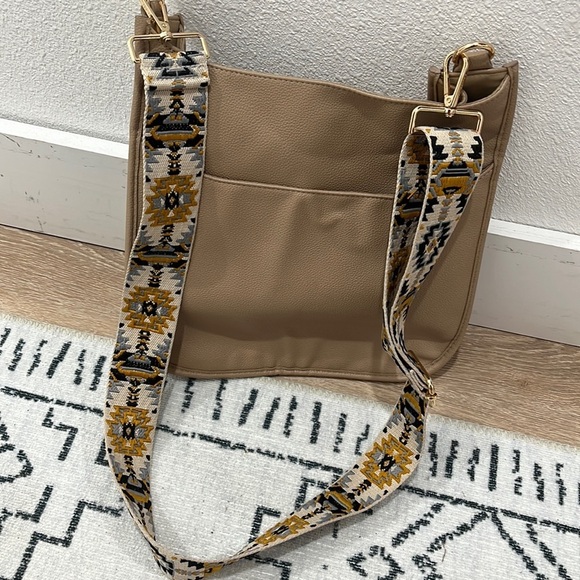 AHDORNED Vegan Tan Pebble grain crossbody purse + Embroidered Aztec print Strap - Picture 10 of 11